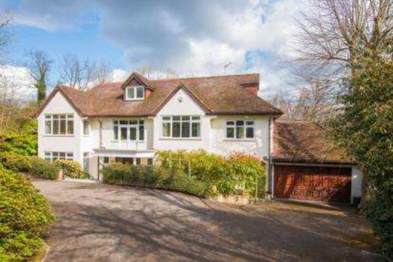 6&nbsp;Bedroom&nbsp;Detached